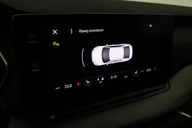 Skoda OCTAVIA 1.0 e-TSI 110 pk DSG MHEV Ambition | Parkeersensoren | Stoelverwarming | Cruise Control | Climate Control | Navigatie | 18 inch