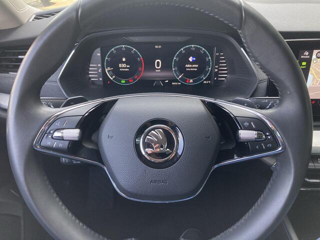 Skoda OCTAVIA Combi 1.0e-TSI/110PK Business Edition Plus DSG · Navigatie · Trekhaak · Stoelverwarming