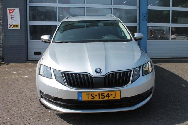 Skoda OCTAVIA 1.6 TDI GReenTech AMB BNS **NL-Auto** 128153 KM Stoelverwarming