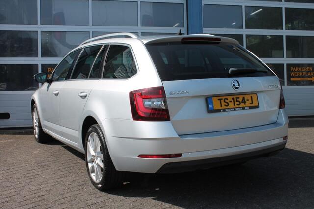 Skoda OCTAVIA 1.6 TDI GReenTech AMB BNS **NL-Auto** 128153 KM Stoelverwarming