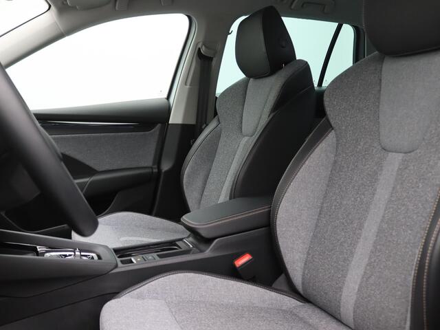 Skoda OCTAVIA Combi 1.5 TSI MHEV Business Edition Plus 150PK DSG Adaptieve Cruise Controle, Alarm, Achteruitrijcamera, Stoel-Stuurverwarming, Voorruitverwarming, Navi, Keyless, 17" LM Velgen