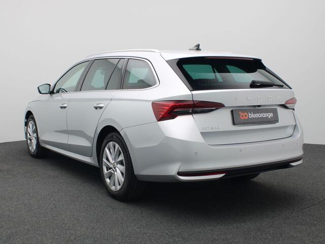 Skoda OCTAVIA Combi 1.5 TSI MHEV Business Edition Plus 150PK DSG Adaptieve Cruise Controle, Alarm, Achteruitrijcamera, Stoel-Stuurverwarming, Voorruitverwarming, Navi, Keyless, 17" LM Velgen
