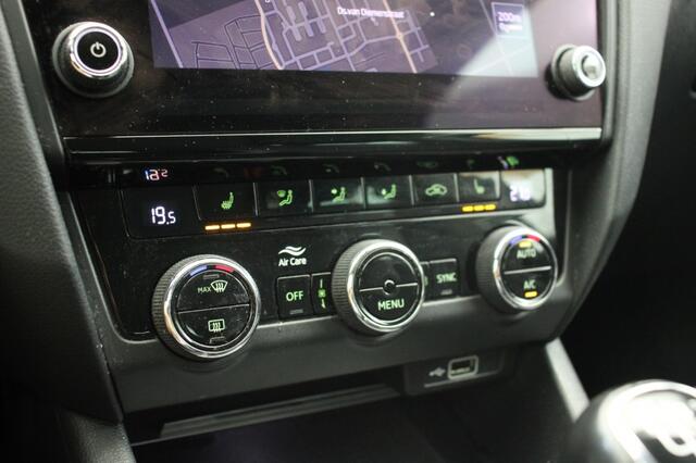 Skoda OCTAVIA Combi 1.0 TSI Greentech Business Edition - Carplay, Half Leer,