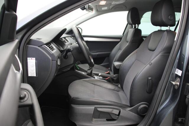 Skoda OCTAVIA Combi 1.0 TSI Greentech Business Edition - Carplay, Half Leer,