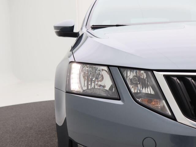 Skoda OCTAVIA 1.4 TSi 150 Pk Automaa Ambition Business | Cruise Control | Climate Controle | 18 Inch | Parkeersensoren | Navigatie | Carplay | 128.453 Km!!