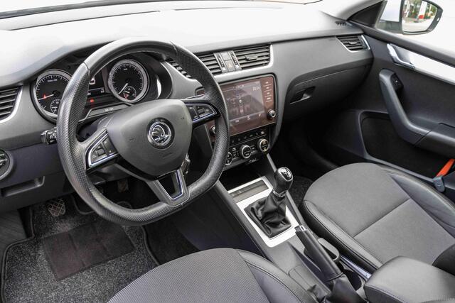 Skoda OCTAVIA Combi 1.0 TSI Greentech Business Edition