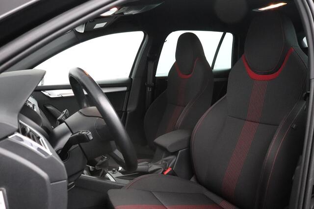 Skoda OCTAVIA Combi 1.0 TSI Greentech Sport Business