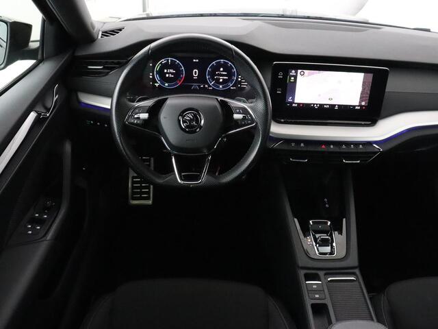 Skoda OCTAVIA 1.4 TSI iV PHEV Sport | Sportstoelen | Carplay | Sfeerverlichting | Navigatie | Sportstuur | Parkeerhulp | Full LED | Climate control