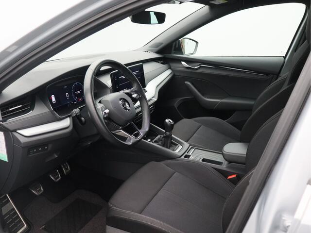 Skoda OCTAVIA Combi 1.0 TSI Sport Business/ lage km/ trekhaak!