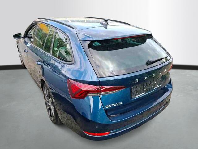 Skoda OCTAVIA Combi 1.4 TSI iV 204pk PHEV Business Edition / Adaptive Cruise / Navi / Camera / Wordt Verwacht