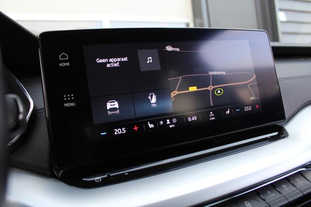 Skoda OCTAVIA Combi 1.5 TSI 150Pk First Edition | NIEUW MODEL | Trekhaak | Dealer onderhouden
