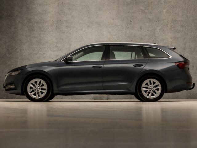 Skoda OCTAVIA Combi 1.0 e-TSI Sport Automaat (VIRTUAL COCKPIT, APPLE CARPLAY, HEAD-UP DISPLAY, STUUR/STOELVERWARMING, MEMORY SEATS, CAMERA, KEYLESS, TREKHAAK, ADAPTIVE CRUISE, NIEUWSTAAT)
