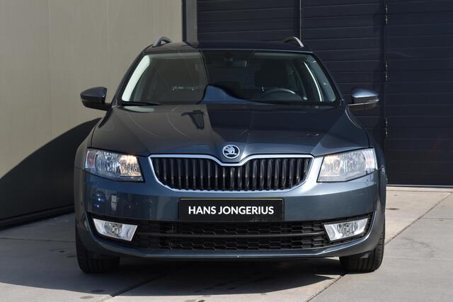 Skoda OCTAVIA Combi 1.0 TSI Greentech Ambition Business | AUTOMAAT | TREKHAAK | NAVI | CRUISE CONTROL | CLIMATE CONTROL | PDC | LMV