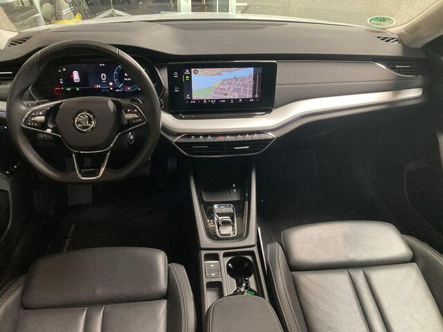 Skoda OCTAVIA Combi 1.4TSI 150kW/204PK iV PHEV Business Edition Plus · Panoramadak · Camera · Leder · Apple/Android Car Play · Standkachel