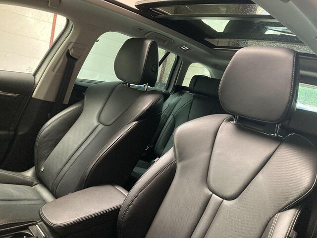 Skoda OCTAVIA Combi 1.4TSI 150kW/204PK iV PHEV Business Edition Plus · Panoramadak · Camera · Leder · Apple/Android Car Play · Standkachel