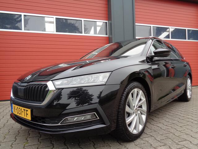 Skoda OCTAVIA Combi 1.0 e-TSI Business Edition Plus,Vol opties&Automaat!