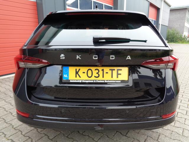 Skoda OCTAVIA Combi 1.0 e-TSI Business Edition Plus,Vol opties&Automaat!