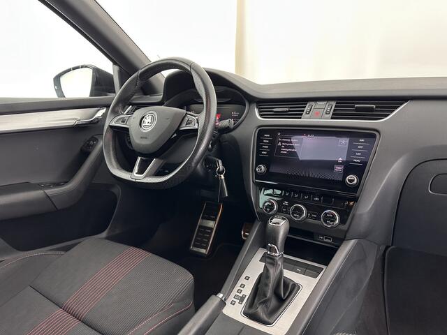 Skoda OCTAVIA 1.5 TSI Greentech Sport Business Aut. *PANO | FULL-LED | DIGI-COCKPIT | NAVI-FULLMAP | SPORT-SEATS | CAMERA | CARPLAY | DAB+ | ECC | PDC | CRUISE | 18''ALU | TOWBAR*