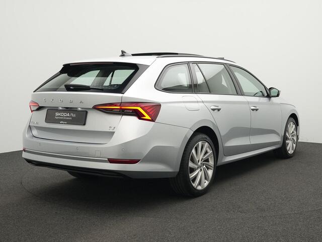 Skoda OCTAVIA Combi 1.4 TSI 204 pk iV PHEV Business Edition Plus | Panoramadak | LED koplampen | Achteruitrijcamera | Stoel-/stuurverwarming | Carplay | 18 inch
