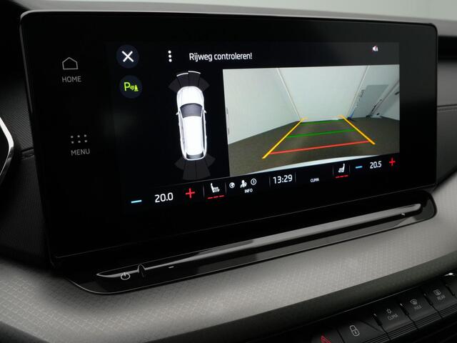 Skoda OCTAVIA Combi 1.4 TSI 204 pk iV PHEV Business Edition Plus | Panoramadak | LED koplampen | Achteruitrijcamera | Stoel-/stuurverwarming | Carplay | 18 inch