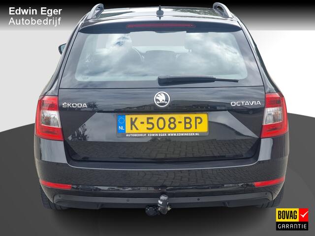 Skoda OCTAVIA Combi 1.0 TSI Greentech Ambition Business