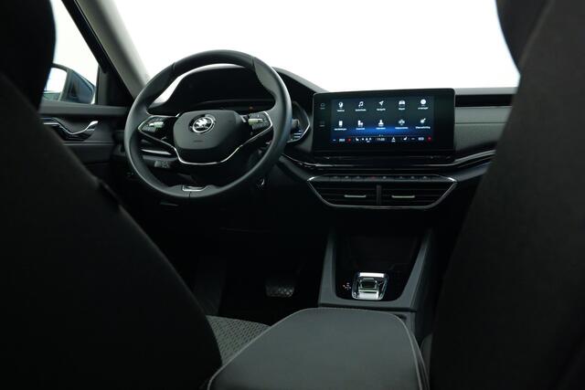 Skoda OCTAVIA 1.4 TSI iV PHEV Style | Trekgewicht! | Pano | 18" | Adaptief chassis