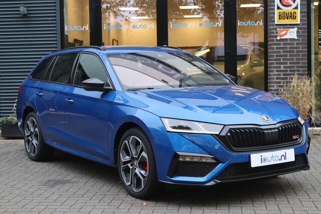 Skoda OCTAVIA Combi 1.4 TSI RS iV PHEV Matrix LED/ACC/Keyless/Camera/Head-up/Columbus/Trekhaak wegkl./19"