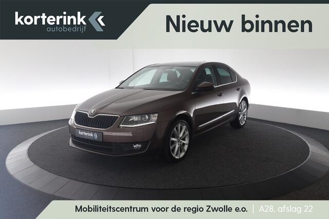 Skoda OCTAVIA Style Business | Camera | Pano | Apple Carplay