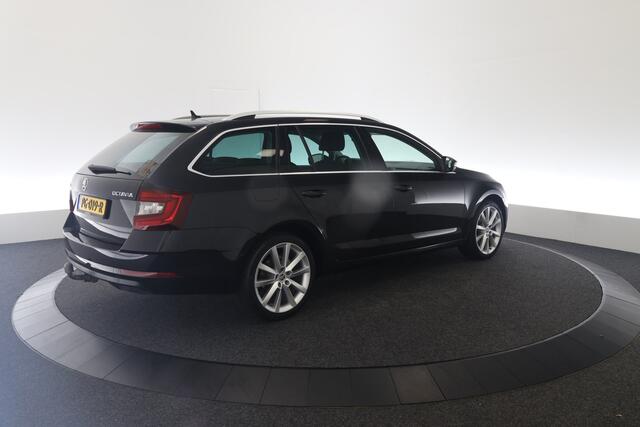 Skoda OCTAVIA Combi 1.0 TSI Greentech Style Business | Trekhaak | Stoelverwarming