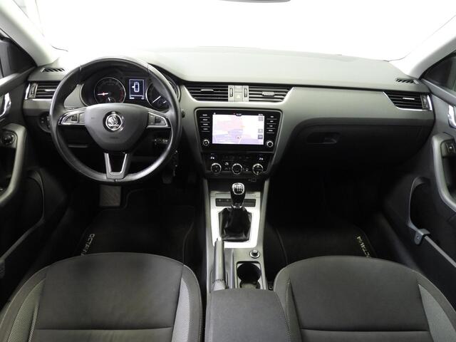 Skoda OCTAVIA Combi 1.0 TSI Ambition Business NAVI/CLIMA/TREKH./18"LMV!