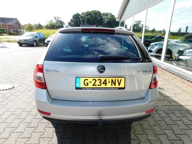 Skoda OCTAVIA 1.0TSI 116PK BUSINESS!! All-in Prijs! Trekhaak!