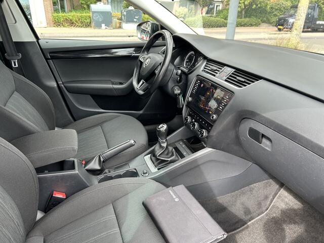 Skoda OCTAVIA Combi 1.4 TSI Greentech Style navigatir airco/ecc keurige auto