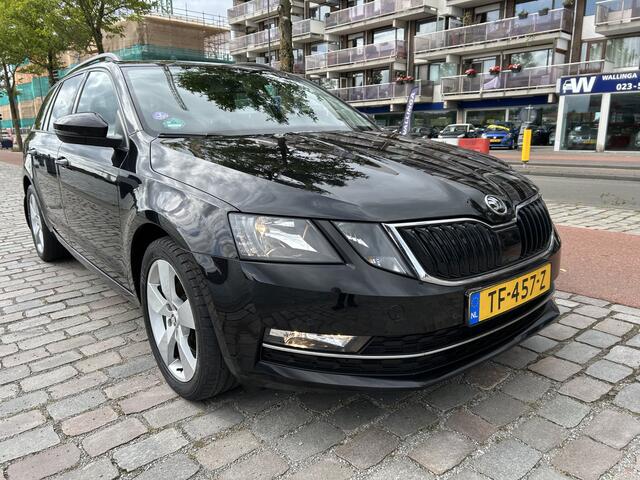 Skoda OCTAVIA Combi 1.4 TSI Greentech Style navigatir airco/ecc keurige auto