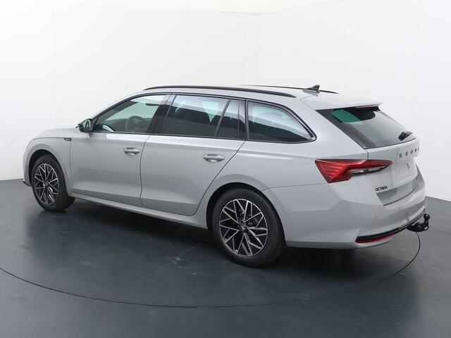 Skoda OCTAVIA Combi Sportline Tour 1.5 TSI m-HEV 150 PK DSG | Automaat | Trekhaak | Led-Matrix | Navigatie