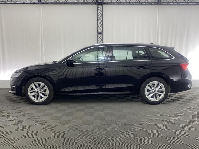 Skoda OCTAVIA Combi 1.5 TSI MHEV Business Edition Automaat | Apple Carplay | ACC | Trekhaak | Elektr. achterklep
