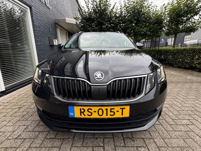 Skoda OCTAVIA 1.6 TDI Ambition Business + Ecc + Lmv + Navi + park pilot - 2018