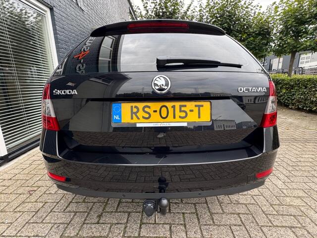 Skoda OCTAVIA 1.6 TDI Ambition Business + Ecc + Lmv + Navi + park pilot - 2018