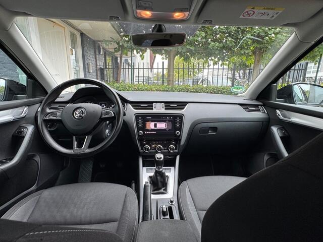 Skoda OCTAVIA 1.6 TDI Ambition Business + Ecc + Lmv + Navi + park pilot - 2018