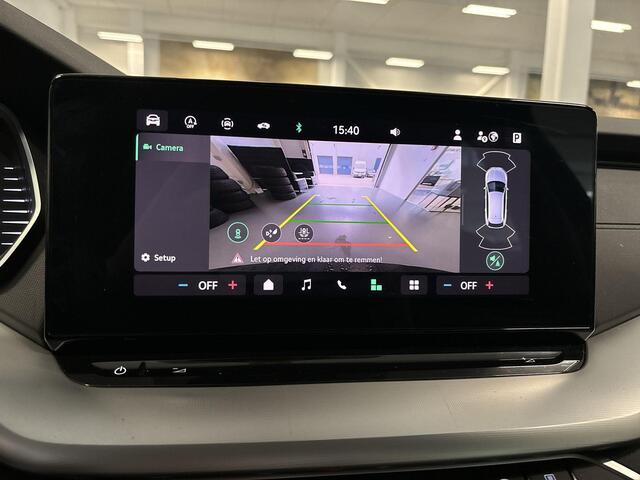 Skoda OCTAVIA Combi 1.5 TSI 115pk DSG MHEV Business Edition Plus · Apple/Android Car Play · Elek. Trekhaak · Elek. Achterklep · Camera · 17'' Inch · Garantie t/m 29-09-2028 of 100.000km