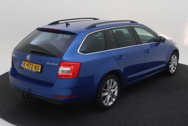 Skoda OCTAVIA Combi 1.5 TSI 150pk Greentech Business Edition DSG / Navigatie / Stoelverwarming / Trekhaak