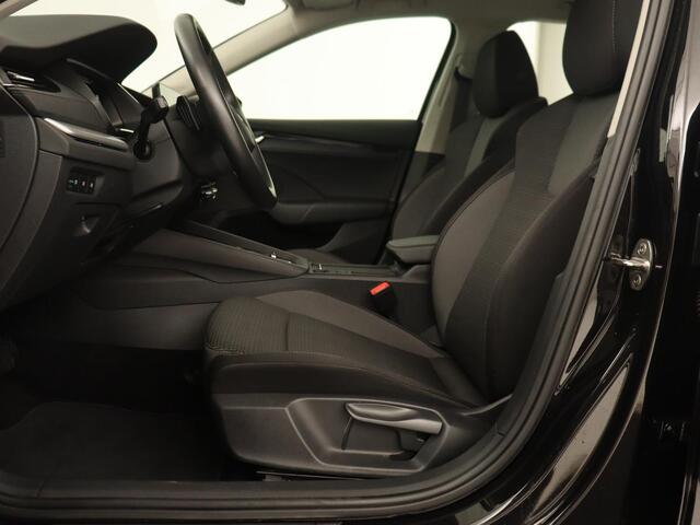 Skoda OCTAVIA 1.4 TSI iV PHEV Business Edition | Stoel & stuurverwarming | Carplay | Navigatie | Parkeerhulp | Climate control | Cruise control