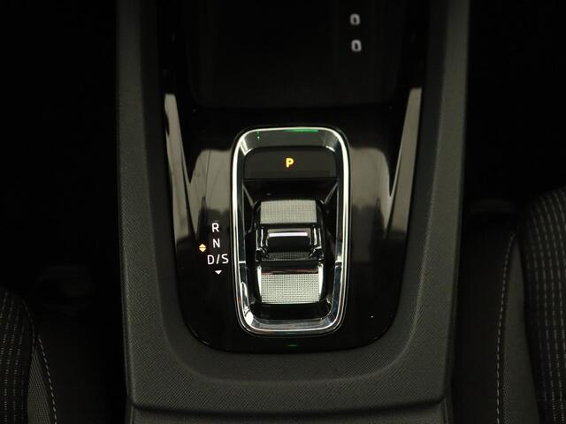 Skoda OCTAVIA 1.4 TSI iV PHEV Business Edition | Stoel & stuurverwarming | Carplay | Navigatie | Parkeerhulp | Climate control | Cruise control