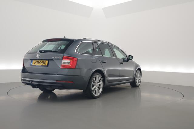 Skoda OCTAVIA Combi 1.5 TSI Greentech Business DSG | Pano | Keyless | Navi | Apple Carplay | Camera | Trekhaak