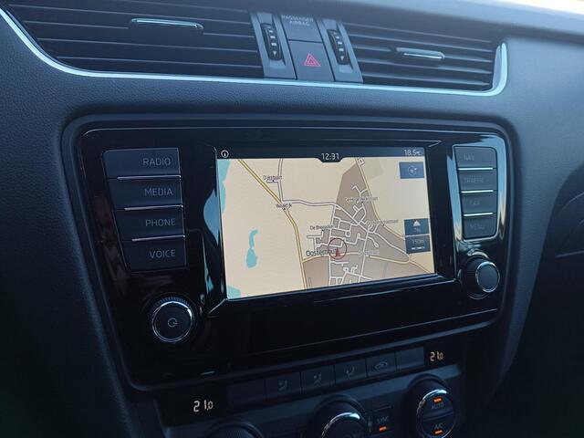 Skoda OCTAVIA Combi 1.2 TSI Greentech Ambition Businessline Trekhaak