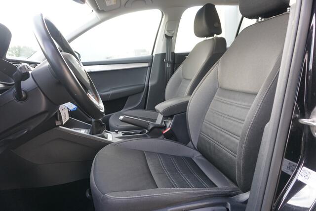 Skoda OCTAVIA Combi 1.0 TSI Greentech Ambition Business | CARPLAY / NAVI | ECC |
