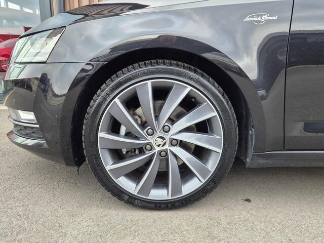 Skoda OCTAVIA Combi 1.8 TSI Greentech 4x4 Laurin en Klement | Canton | Carplay | Bi-xenon | Navi | Memory | Trekhaak