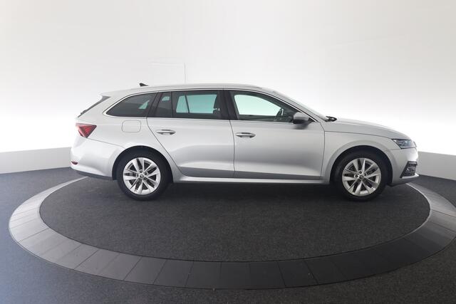 Skoda OCTAVIA Combi 1.5 TSI First Edition
