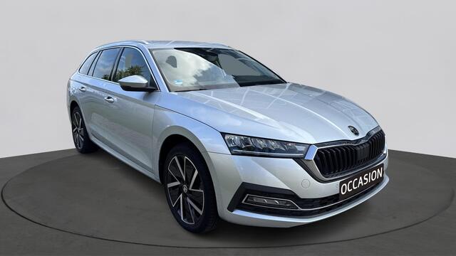 Skoda OCTAVIA Combi 1.4 TSI iV 204pk PHEV Business Edition / Camera / Stoelverwarming / 18 inch l.m.