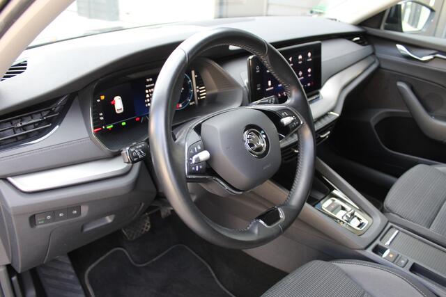 Skoda OCTAVIA 1.4TSI 204Pk iV PHEV Black Edition Business