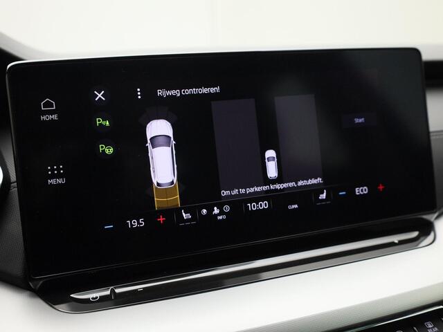 Skoda OCTAVIA Combi 1.4TSI 150kW/204pk DSG iV PHEV Business DSG · Panoramadak · Camera · Keyless · Stuur- & Stoelverwarming · Apple/Android Car Play